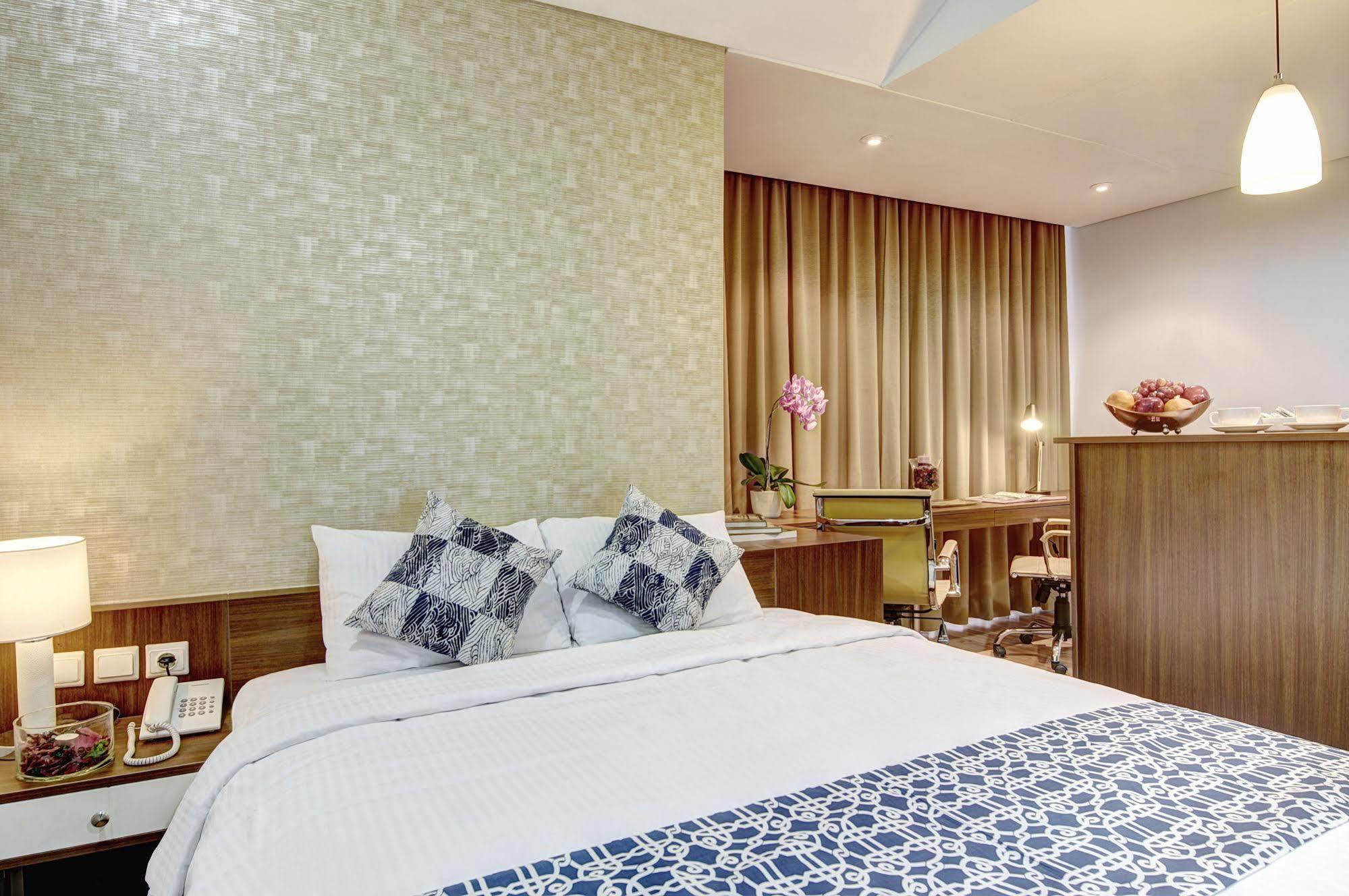 Sampit Residence Managed By Flat06 Jakarta Luaran gambar